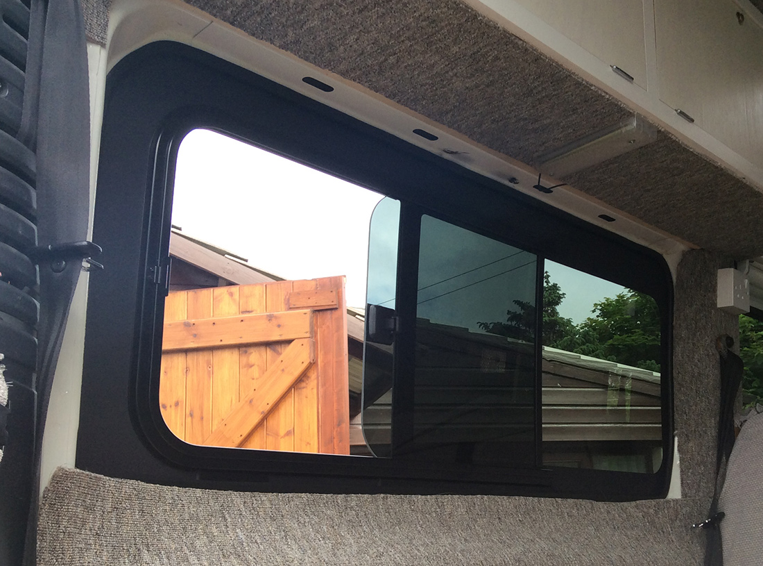 PB07-LS2M-HS P // Half Slider P2 MWB L/H SLD Privacy - Bild 4
