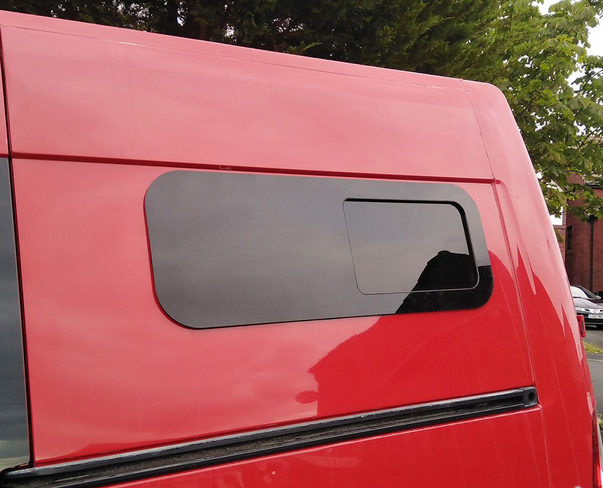 UBW-R4015-HSS-6300 P // R6300 Slider + screen R/H 1016 x 381 - Bild 9